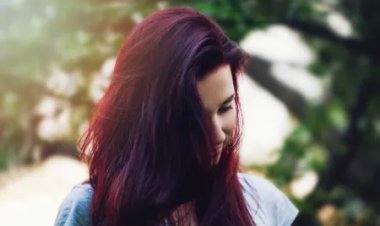 Embracing the diversity and beauty of women's hair